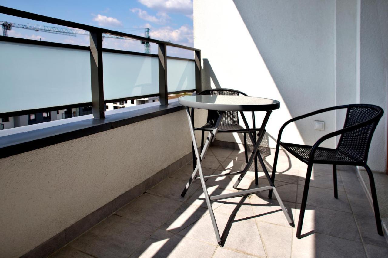 P&O Serviced Apartments Nowy Ursus Warschau Buitenkant foto